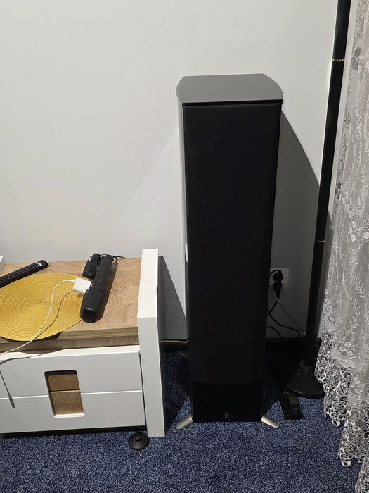 Kolumny yamaha 777
