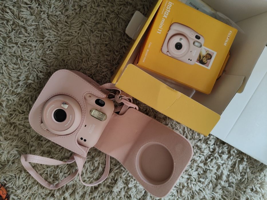 Máquina fotográfica Fujifilm Instax mini 11 rosa pastel