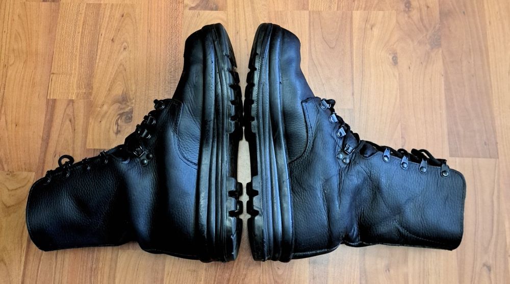 Берці, ботінки Minerva