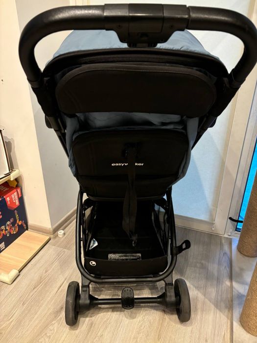 Прогулянкова коляска Easy Walker Miley² FULL