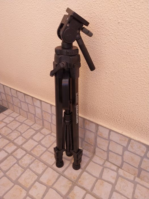 Tripé marca Cullmann 54101