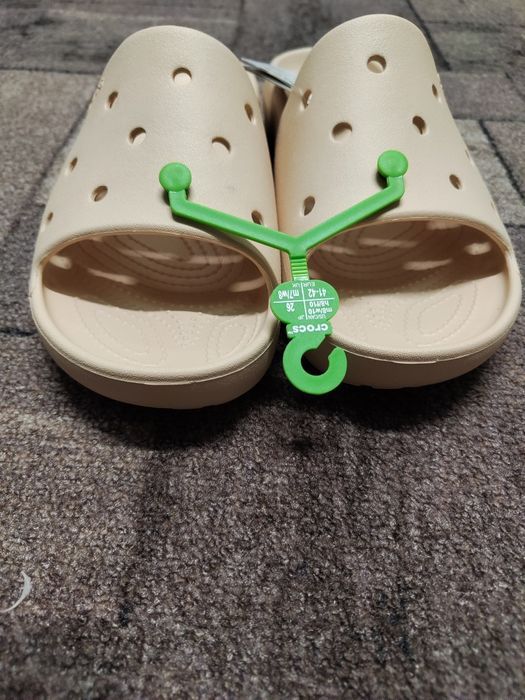 Crocs CLASSIC SLIDE v2 Shiitake W10