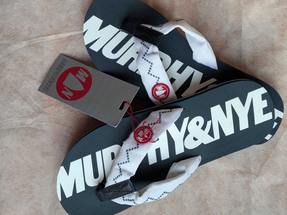 Chinelos Murphy & Nye