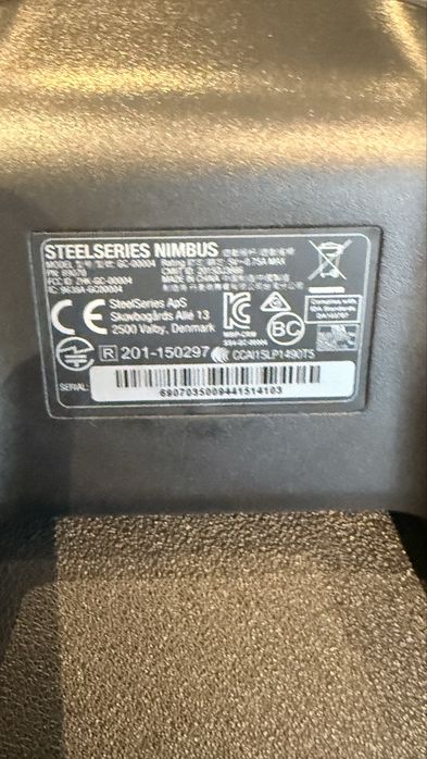 Steelseries Nimbus controller64584706740611123