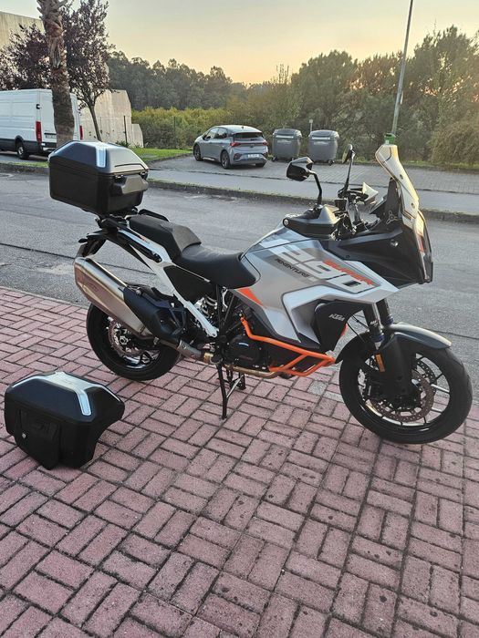 ktm 1290 s 2025 Nacional com apenas 800 km com garantia de fabrica
