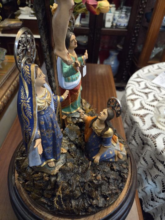 Fabuloso calvario em redoma