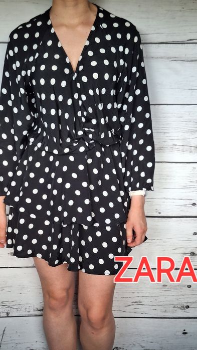 Sukienka letnia w grochy groszki ZARA falbanki wesele chrzciny impreza