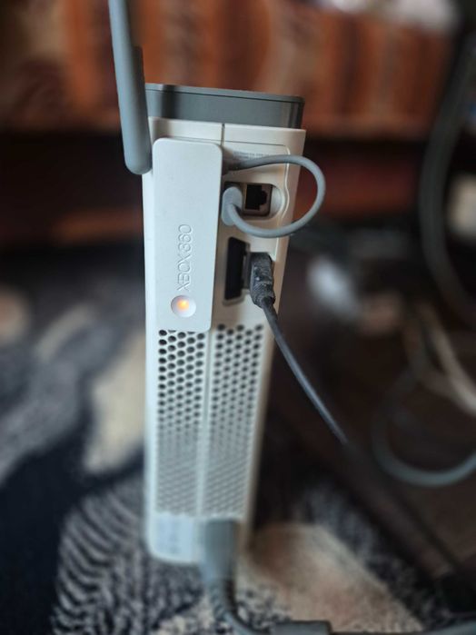 Spdzedam  używany xbox 360