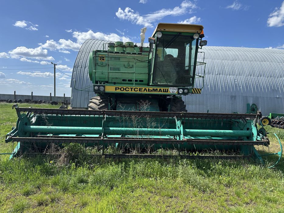 Продається комбайн Дон 1500 Б