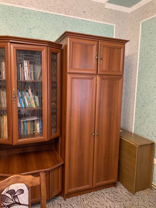 Продам меблеву стінку