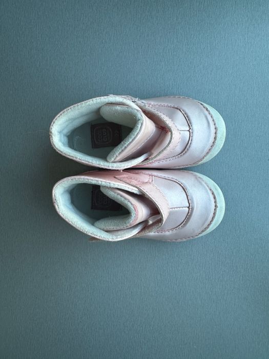 Черевики для дівчинки рожеві