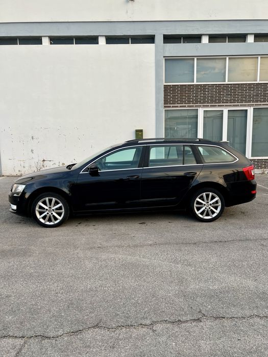 Skoda Octavia Break Active 1.6 Tdi