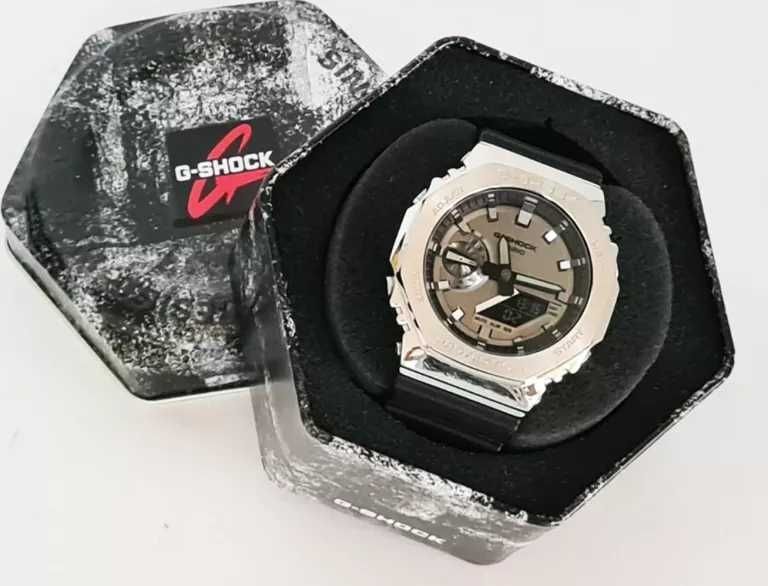 zegarek casio  G-SCHOCK GM-2100 1AER
