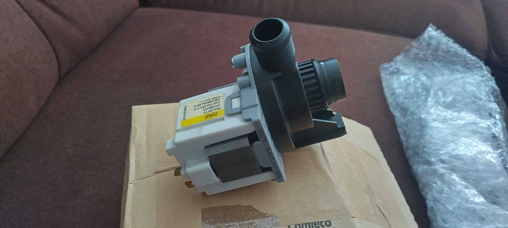 Pompa odpływowa do pralki Electrolux lavamat askoll m113 silnik