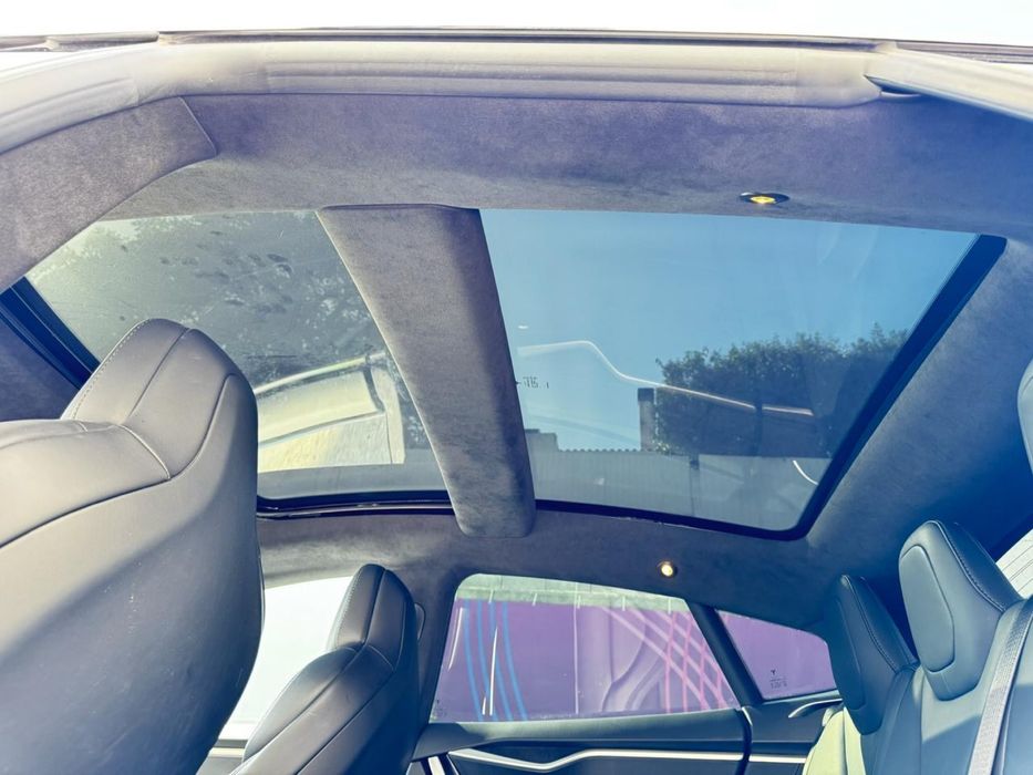 Tesla Model S 75D AWD