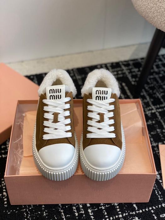 Sneakersy Miu Miu Suede Brown