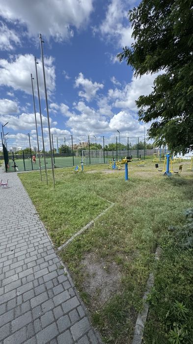 Двух-фасадный участок под застройку, 40 соток. Шевченково центр.