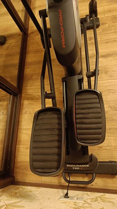 Орбітрек Proform Endurance 720E