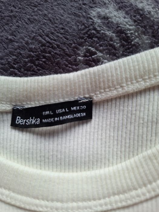 Top bershka rozmiar L