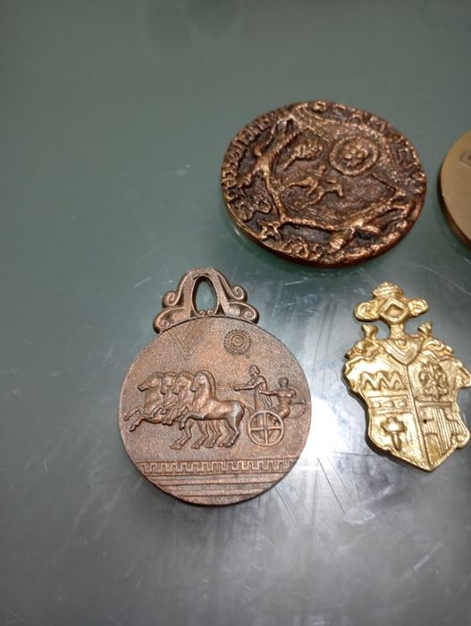 Medalhas de bronze antigas