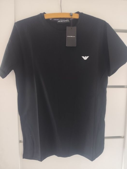 T-shirt armani nowy L