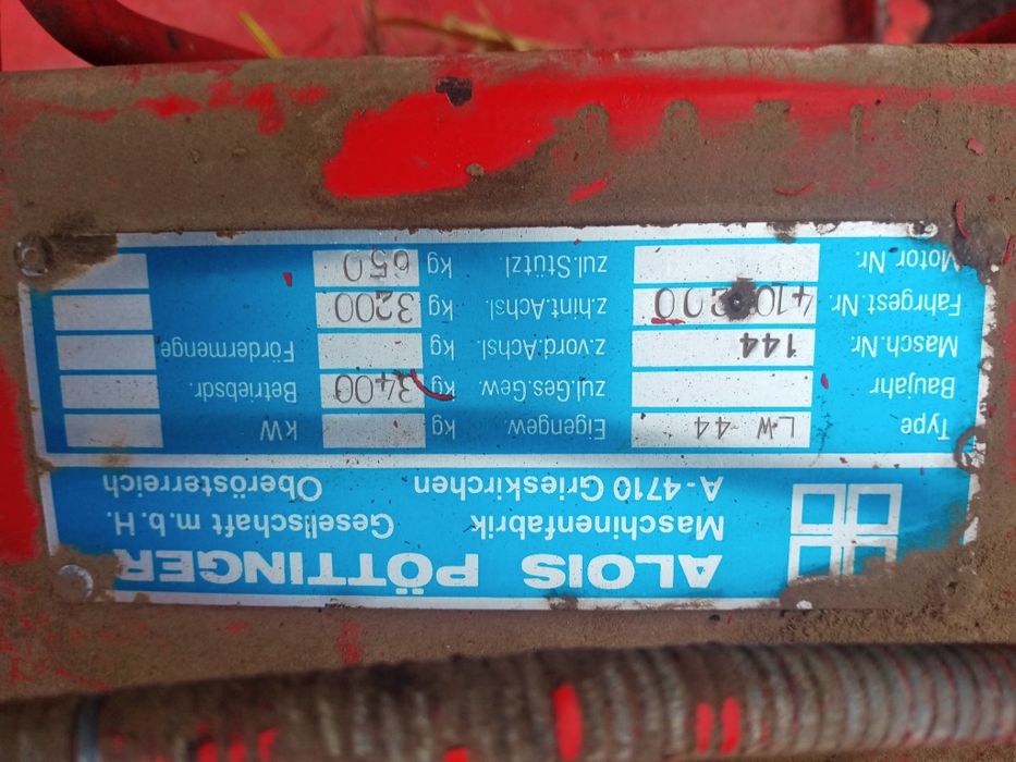 Pottinger lw 44 części zbierająca przyczepa