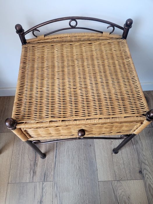 Szafka wiklinowa/stolik nocny/stolik boczny