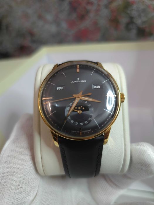 Zegarek Junghans Meister Kalander - męski 40mm