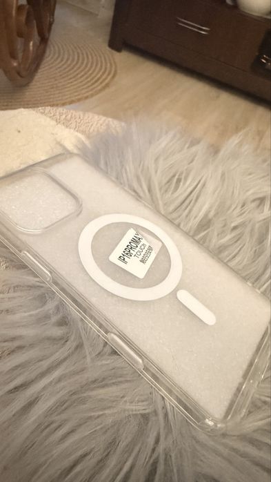 Etui Iphone 16  Pro Max nowe