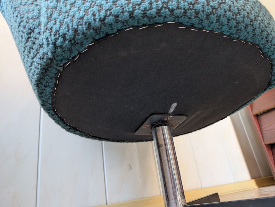 Fotel obrotowy (4 sztuki)