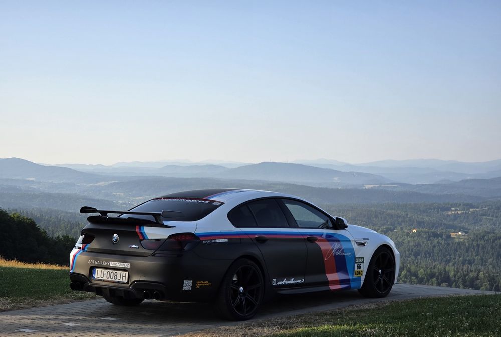 BMW  M6 570 KM 800 Nm xDrive  Bezwypadkowy ZAMIANA