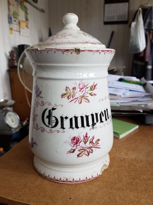 00Porcelanowy pojemnik niemiecki