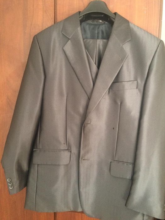 garnitur firmy Clan XXL (56L) kolor grafit błyszczący z połyskiem