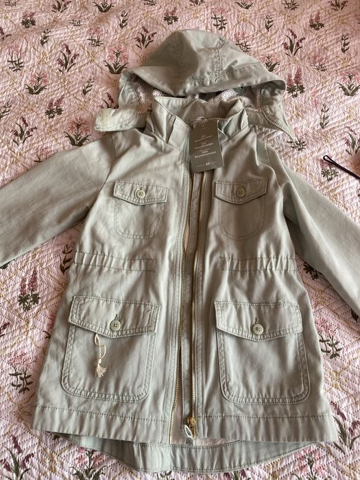 Куртка джинсова “H&M” для дівчинки 5-6 років .Нова.
