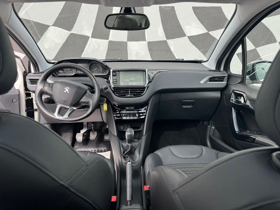 Peugeot 208 1.2 VTi Allure