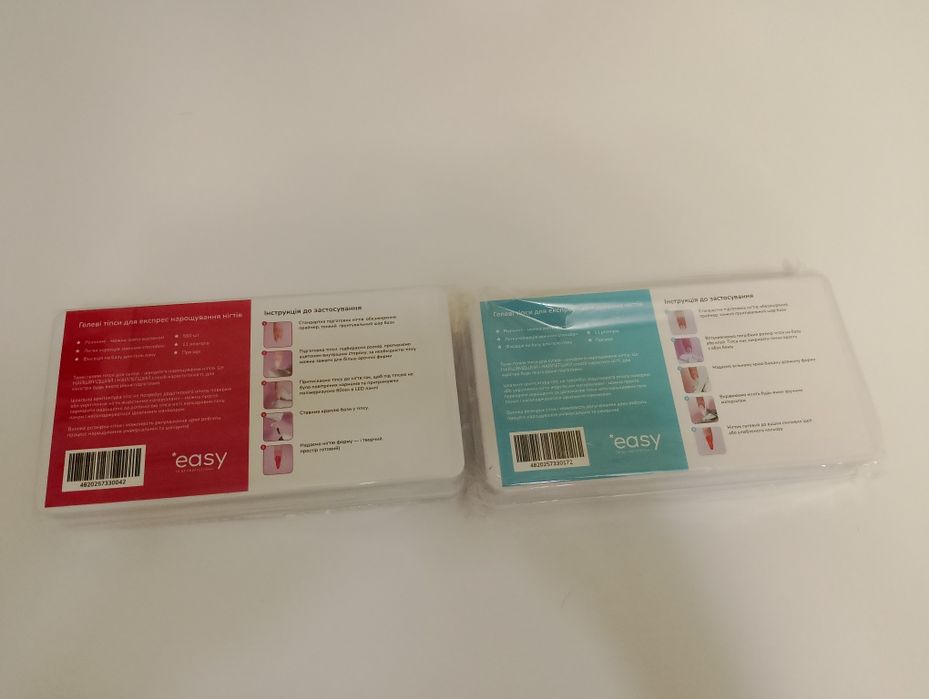 Продам два набора гелевых типсов Easy для экспресс-наращивания