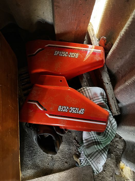 Бокові пластмаси на альфу НЕ ПЕРЕСИЛАЮ