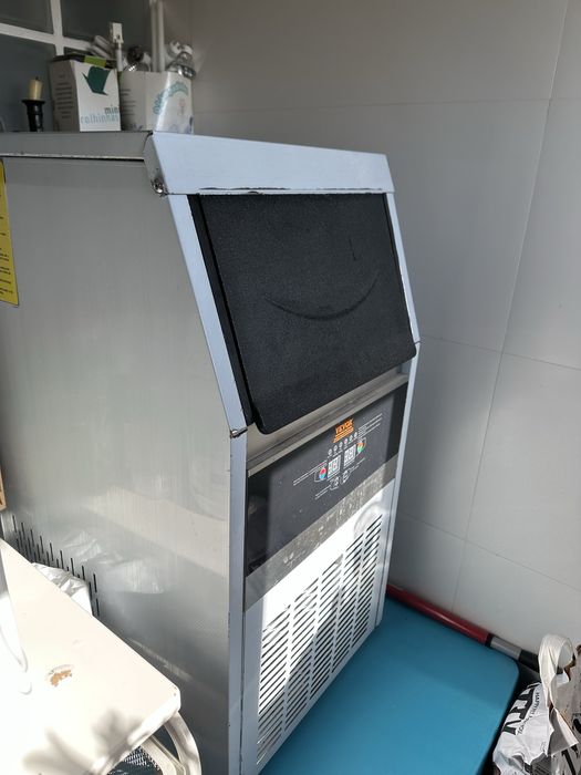 Maquina de gelo comercial VEVOR