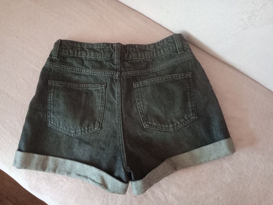 Spodenki jeansowe Cropp