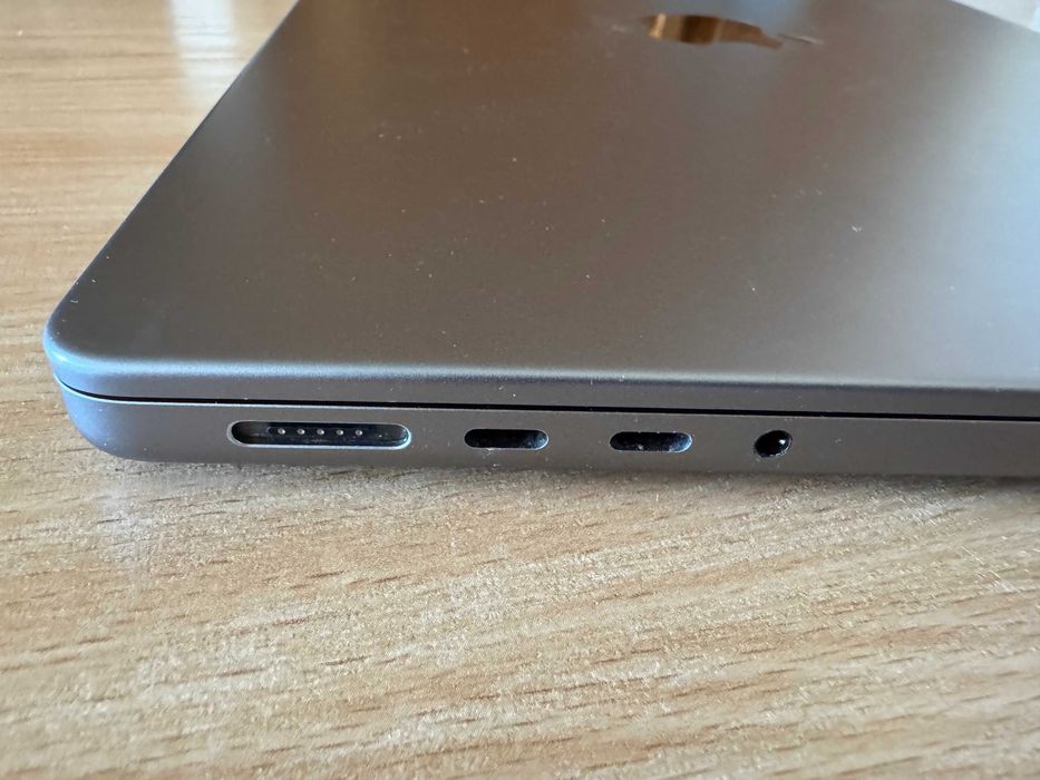 Apple Macbook Pro 14 M2 Pro 16/512 2704