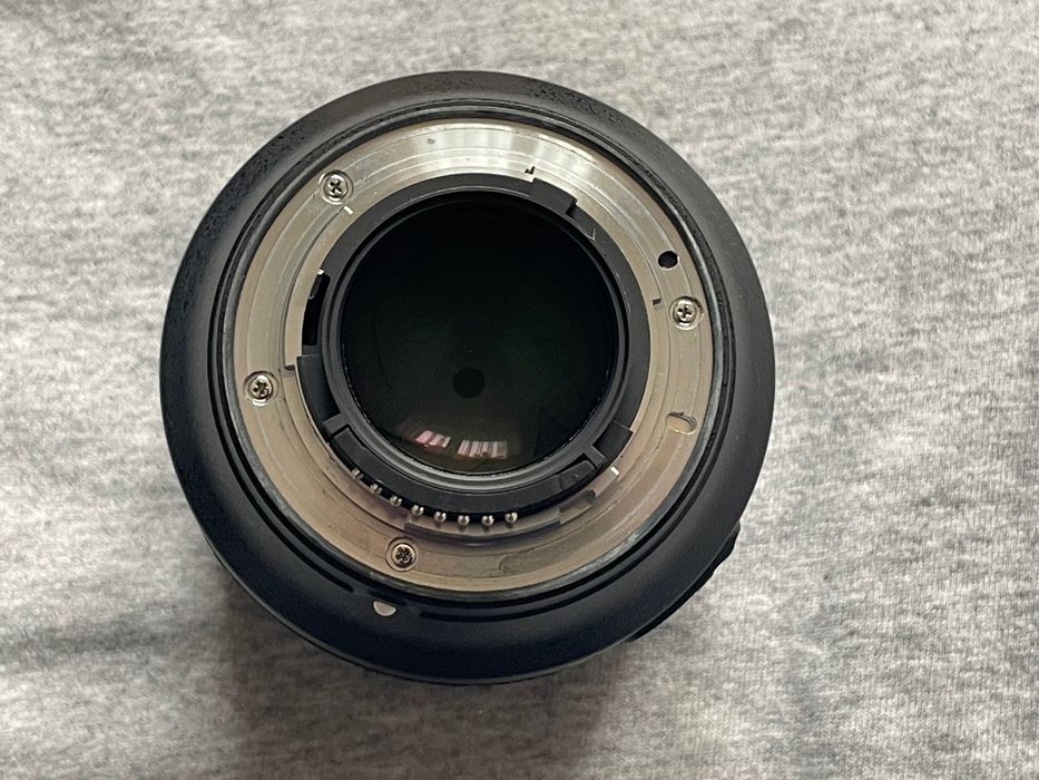 Nikon AF-S Nikkor 85mm f/1.8G