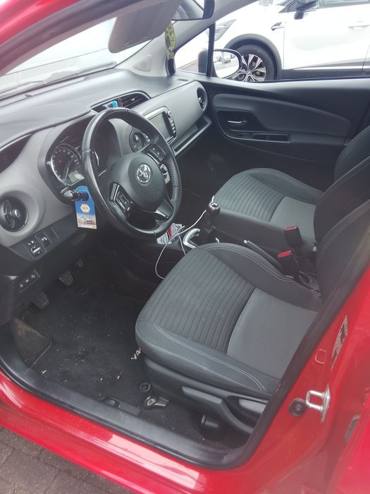 Vendo Toyota Yaris