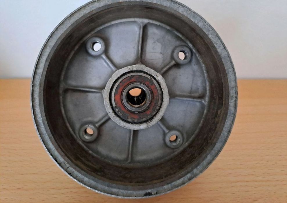 Cubos roda frente e trás Honda MiniTrail Z50A - ORIGINAIS "HM"