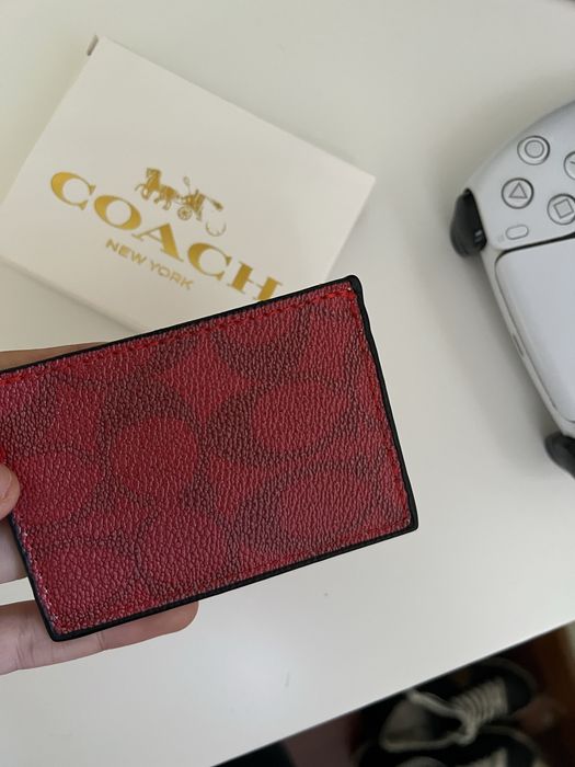 Carteira Coach comi novo