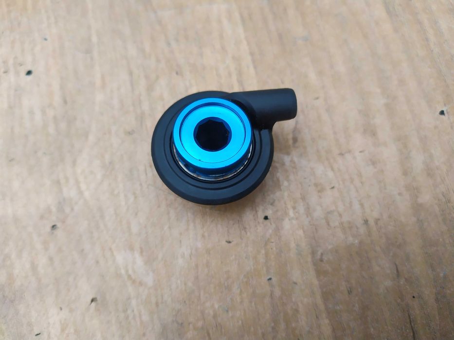 FOX Topcap Factory FIT4 Remote U-Cup pokrętło pod manetkę Polecam