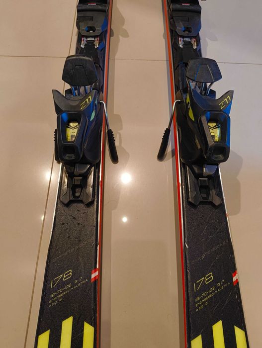 Narty Fischer RC4 The CURV Premium TI
