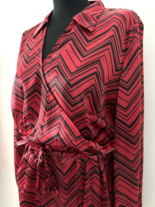 Bodyflirt Satynowa sukienka midi