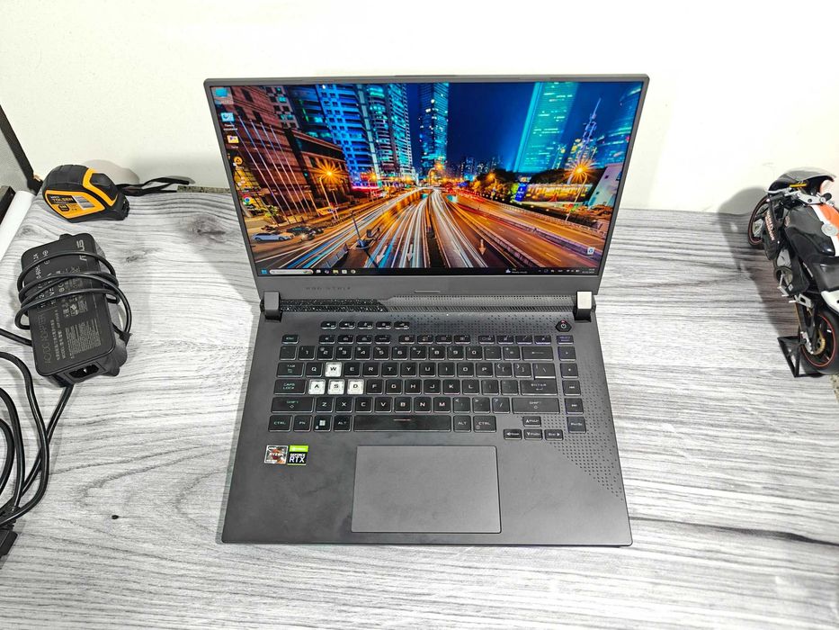 Ноутбук Asus ROG Stirx G513 QHD 165Hz Ryzen 7 6800H 16GB 500 GB SSD RTX3060 140W свіжа АКБ
