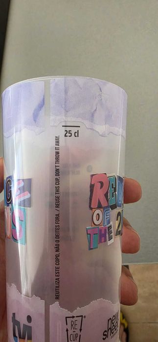 Copo reutilizável “Revenge of the 2000’s” 25cl