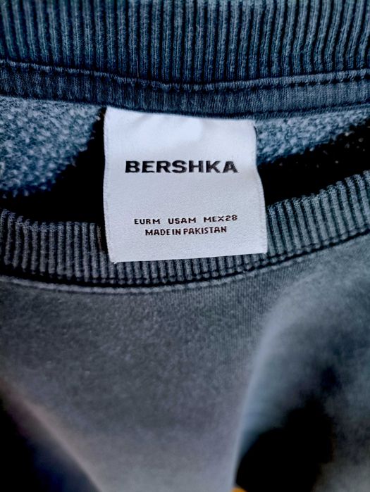 Breshka czarny męski sweter bez kaptura roz. M stan bardzo dobry